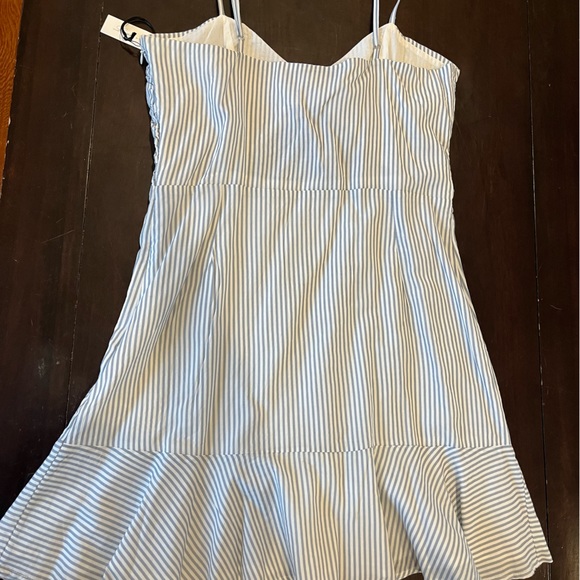 Lover + Friends mini dress size M - Picture 3 of 4